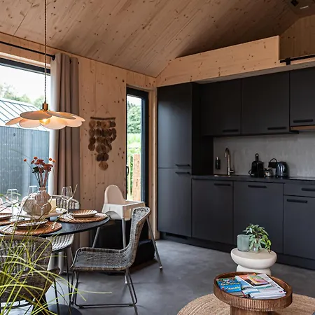 Tinyhouse Luxe Met Hottub * Meerssen