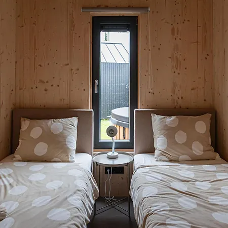 Tinyhouse Luxe Met Hottub Semesterbostad *