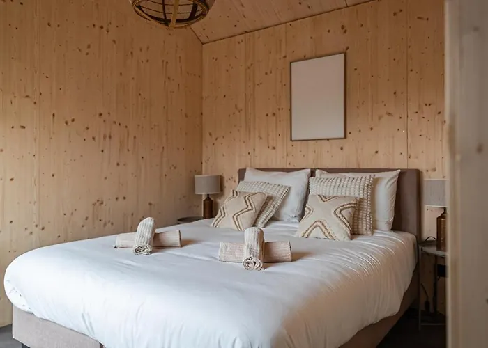 Casa de Férias Tinyhouse Luxe Met Hottub