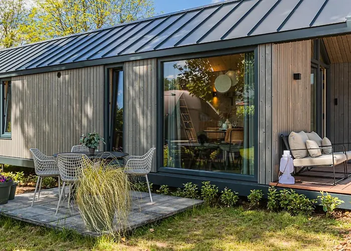 Vakantiehuis Tinyhouse Luxe Met Hottub Meerssen