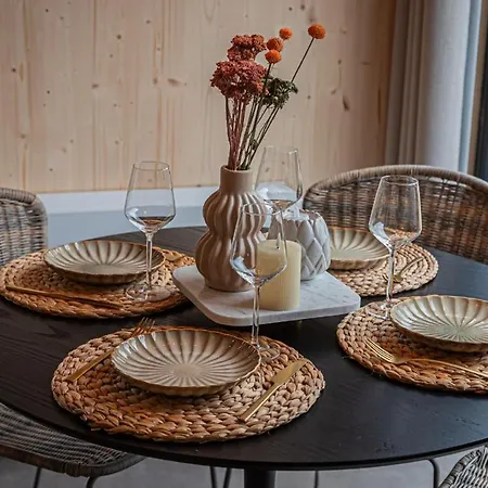 Tinyhouse Luxe Met Prive Hottub Meerssen