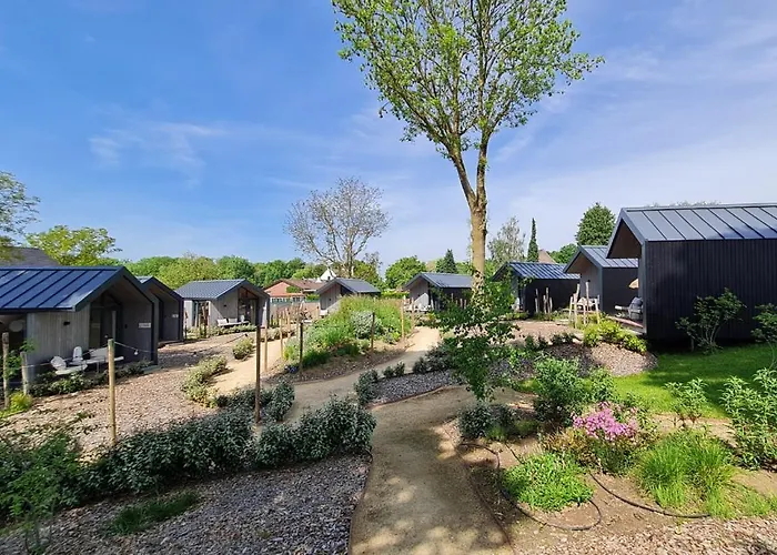 Holiday home Tinyhouse Luxe Met Prive Hottub *